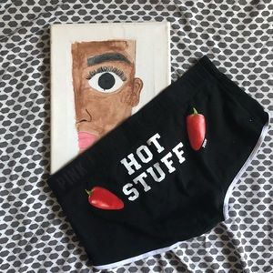 NWOP Victorias Secret Pink Hot Stuff Boyshort Black